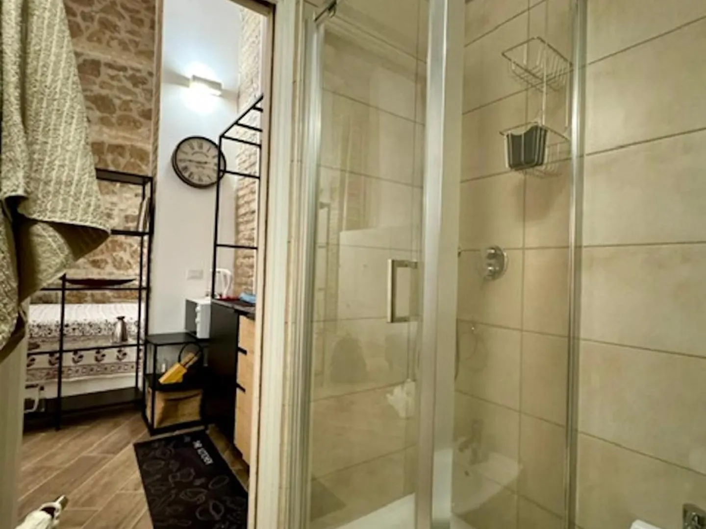 Вилла Casa Valenziani Рим 0*,  Италия